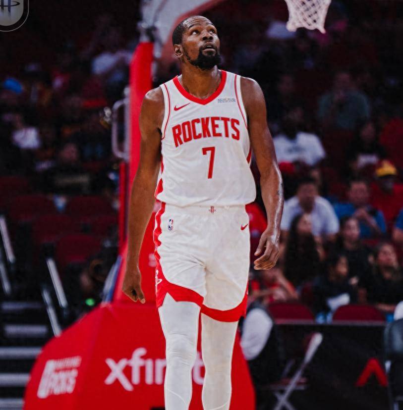 杜兰特连续十二场比赛得分超过比赛局势复杂,掘金不断突破!比赛高潮迭起的简单介绍 杜兰特连续十二场比赛得分超过比赛局势复杂,掘金不断突破!比赛高潮迭起的简单介绍