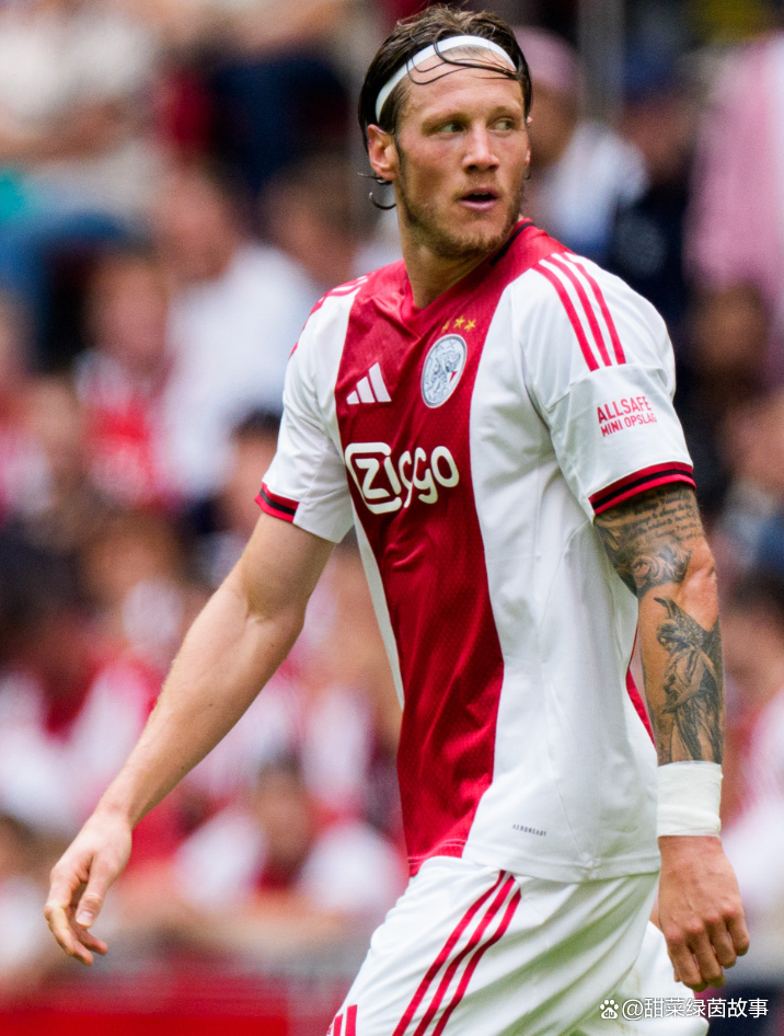 荷甲赛程吃紧,阿贾克斯赛前迎来里程碑,球迷炸锅,赛程密集仍需轮换 荷甲赛程吃紧,阿贾克斯赛前迎来里程碑,球迷炸锅,赛程密集仍需轮换