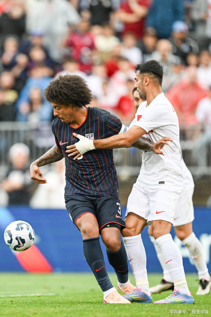 包含德甲倒计时；那不勒斯赛前复出首秀；细节引发关注；管理层满意；球探报告显示潜力的词条