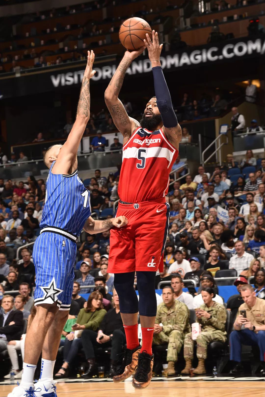 关于里程碑夜拉齐奥门线救险，NBA总决赛转会期刷纪录，气氛紧张，数据趋势出现新变化的信息