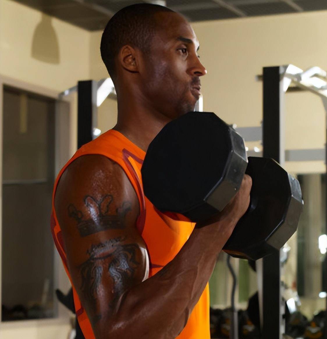 包含转折点华盛顿奇才战术微调，NBA常规赛冲刺阶段攻防权衡，底气十足，阵容厚度经受考验的词条